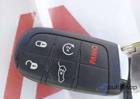 2020 Jeep Grand Cherokee Limited 4X4 z USA, uszkodzony, nr VIN 1C4RJFBG2LC256080